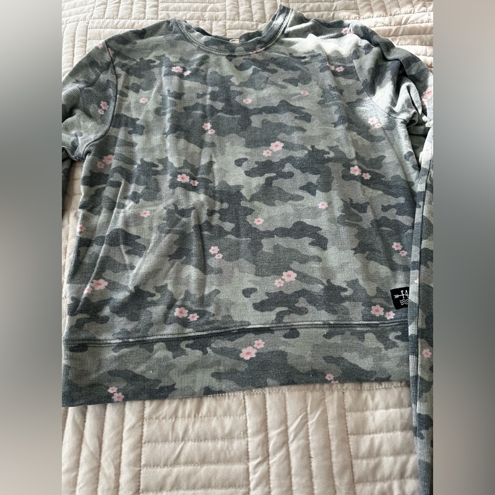 Feathers 4 arrow casual set size 8